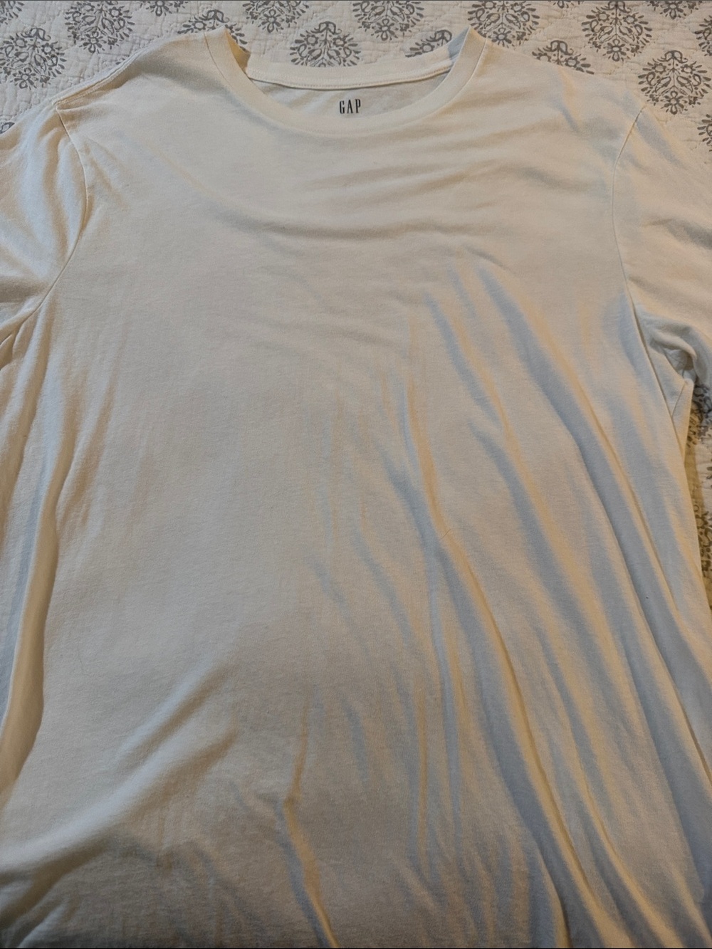 GAP white Large  Short-Sleeve Crew Tee